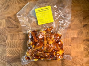 Гренки черные со вкусом красной икры: Жареный сыр