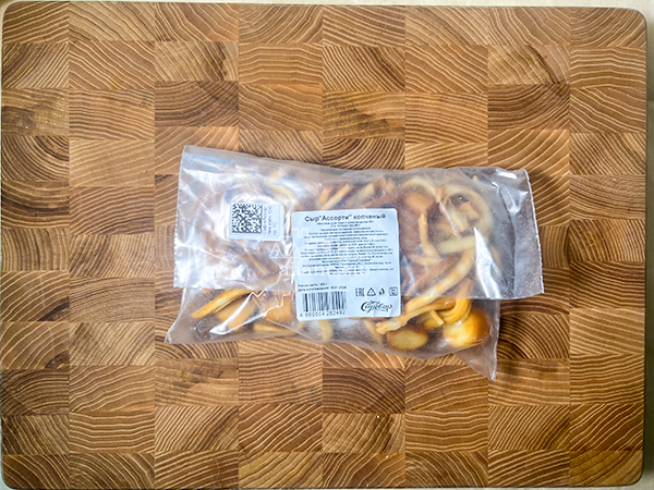 Сыр 150 гр ГОРНЫЙ СЫРОВАР (Ассорти копчёный) в Томилино