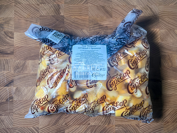 Сыр 1 кг ГОРНЫЙ СЫРОВАР (Бочонок копчёный с паприкой) в Томилино